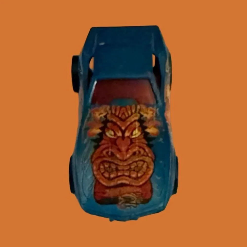 Vintage Mattel 1975 Hot Wheels Blue Red Tiki Corvette Stingray Die Cast Car